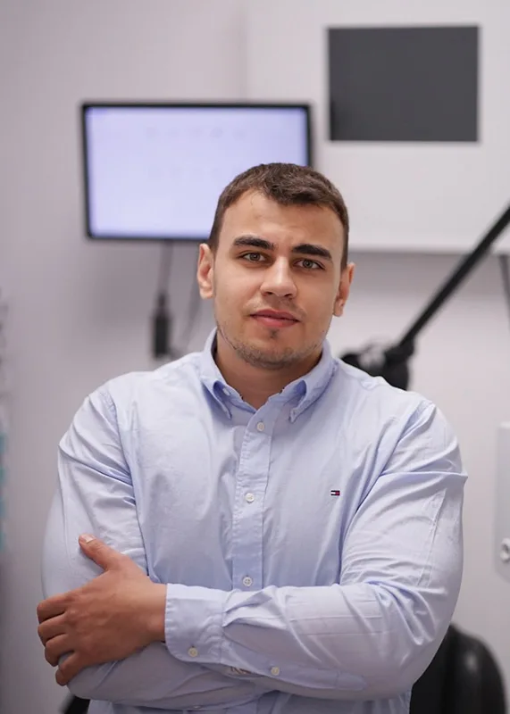 Dr Manza - Absolute Vision Center